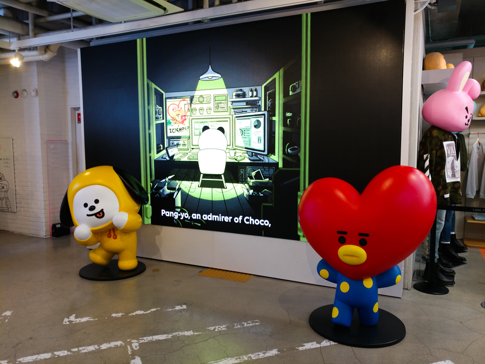 Mascots - BT21 LINE Store Itaewon