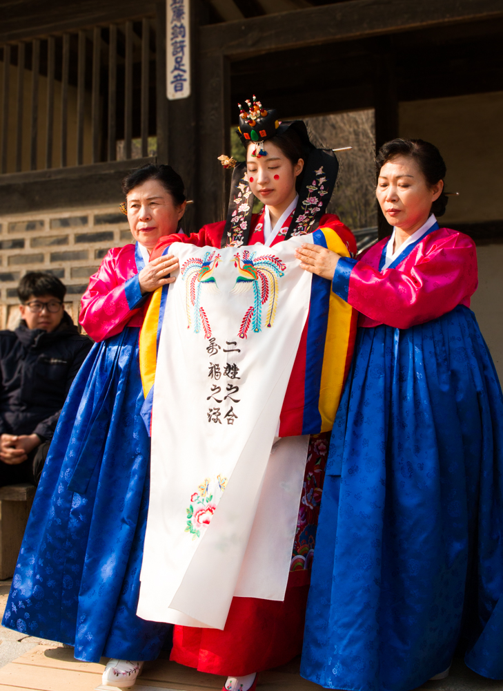 Beautiful Bride - Korea Cultural Village