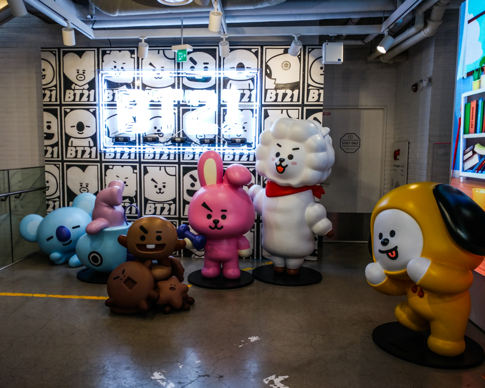 BT21 - LINE Flagship Store Itaewon - Spring Day